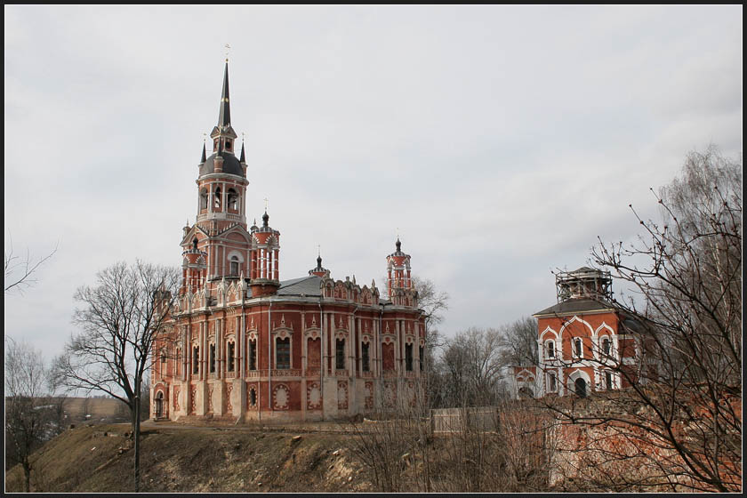 Кремль, Можайск (Можайский городской округ, Московская область). общий вид в ландшафте
