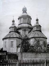 Короп. Церковь Троицы Живоначальной