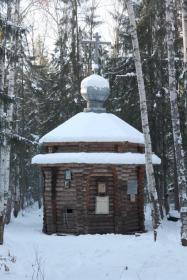 Кирпичный. Часовня Троицы Живоначальной