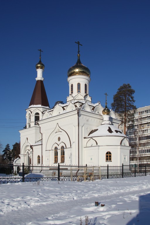 Верхняя Пышма. Церковь Иоакима и Анны. фасады, Вид с юго-востока