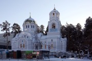 Екатеринбург. Космы и Дамиана при Первой областной больнице (новая), церковь