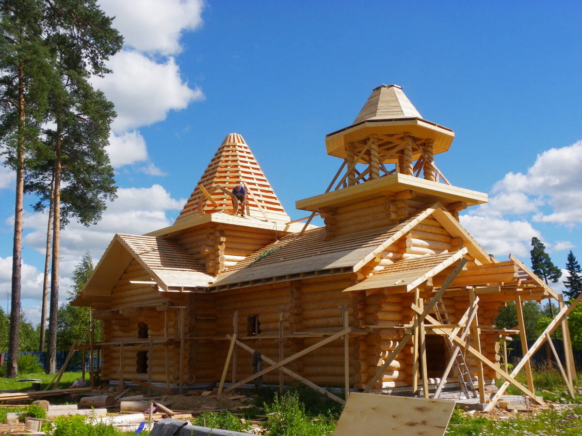 Церковь Владимирской иконы Божией Матери (новая), Елизаветино (Гатчинский район, Ленинградская область). фасады