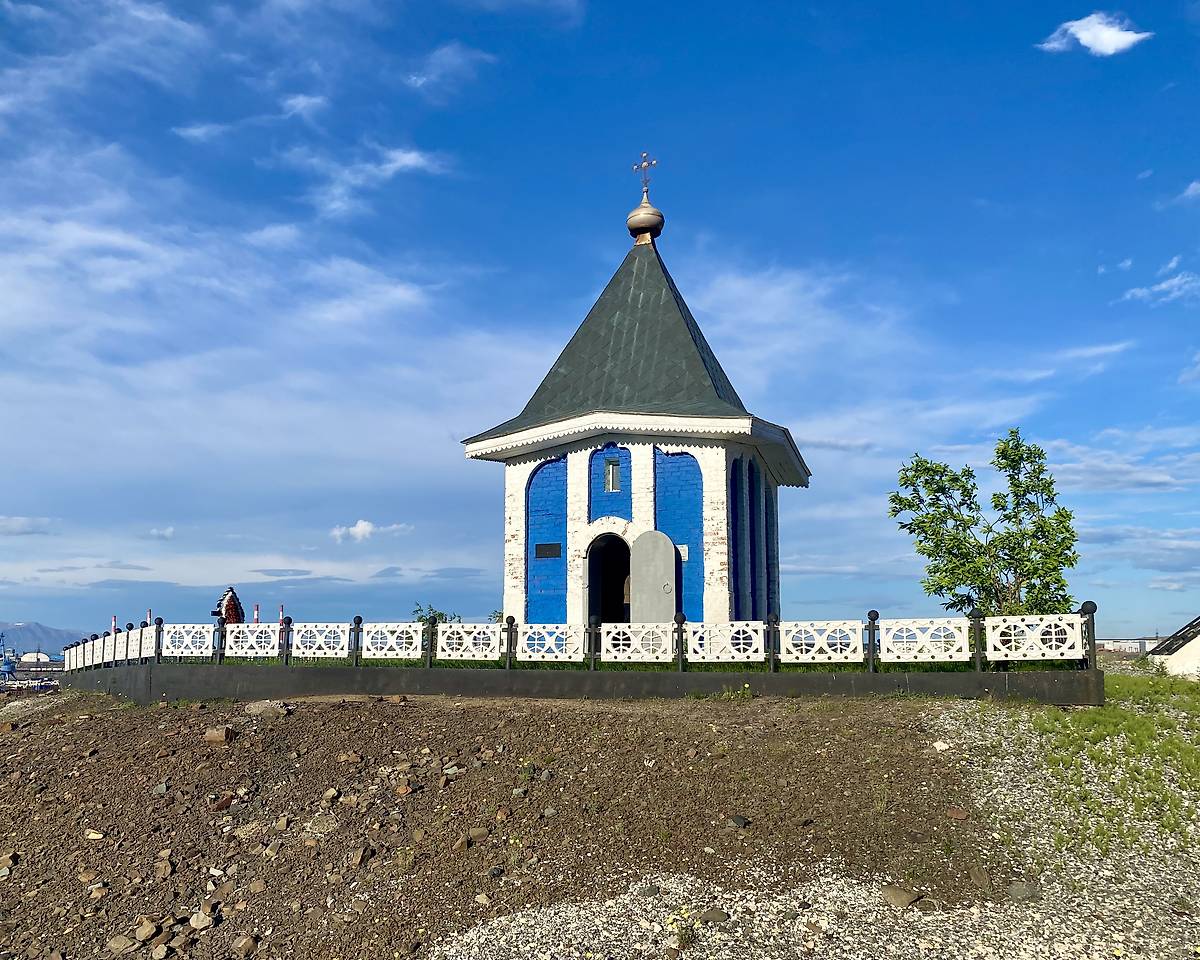 Вид с запада, фасады. Часовня Креста Господня на Норильской Голгофе, Норильск (Норильск, город, Красноярский край)