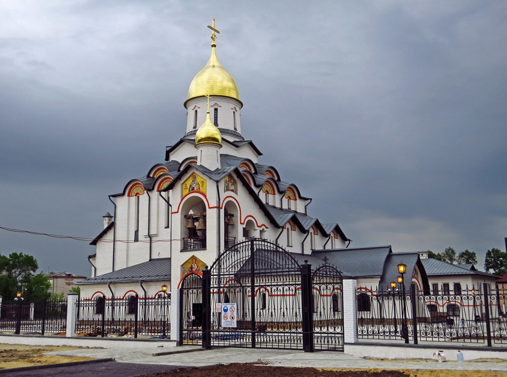 Свободный. Церковь Алексия царевича. фасады