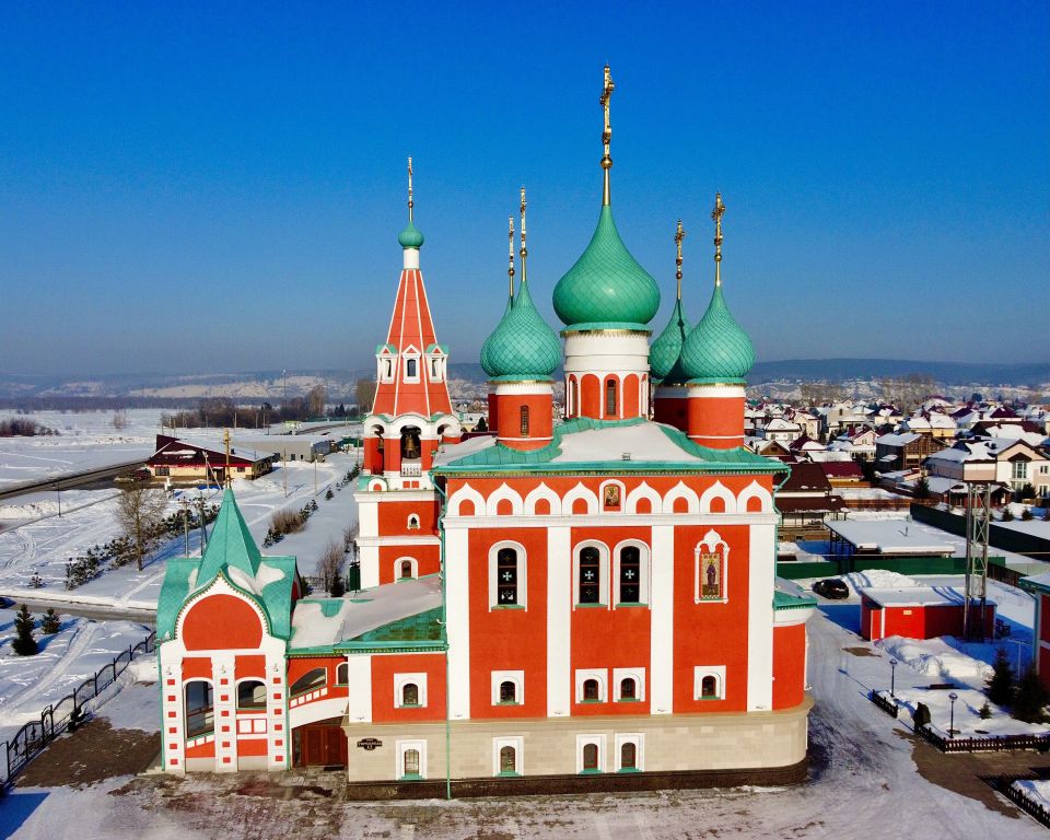 Сухово. Церковь Михаила Архангела. фасады, С дрона