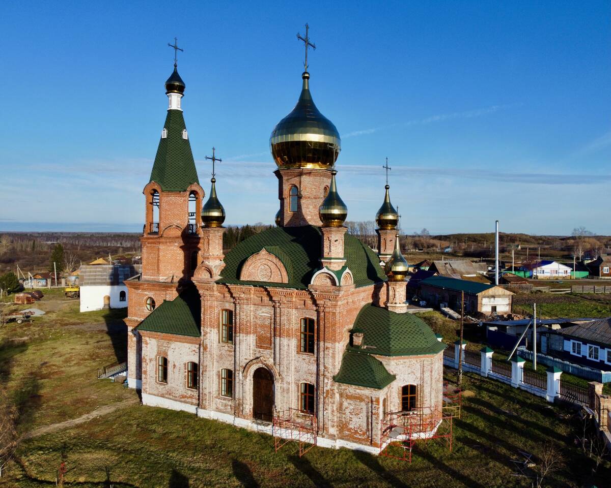 Церковь Николая Чудотворца, Итатский (Тяжинский район, Кемеровская область). фасады, Вид с ЮВ