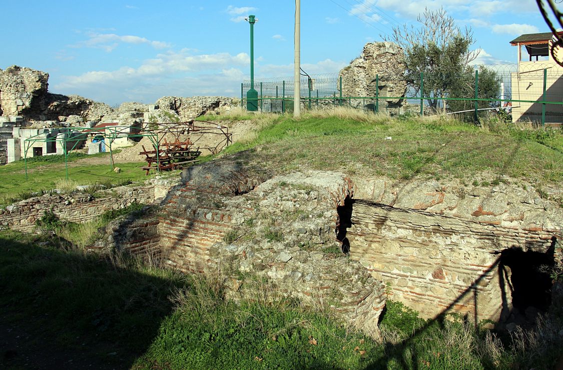 Неизвестная церковь, Изник (Бурса, Турция). фасады
