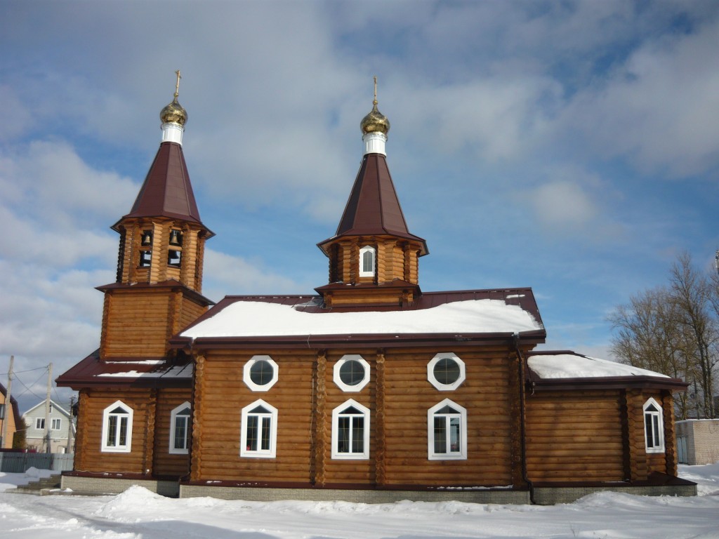 Смоленск. Церковь Всех святых, в земле Смоленской просиявших. фасады