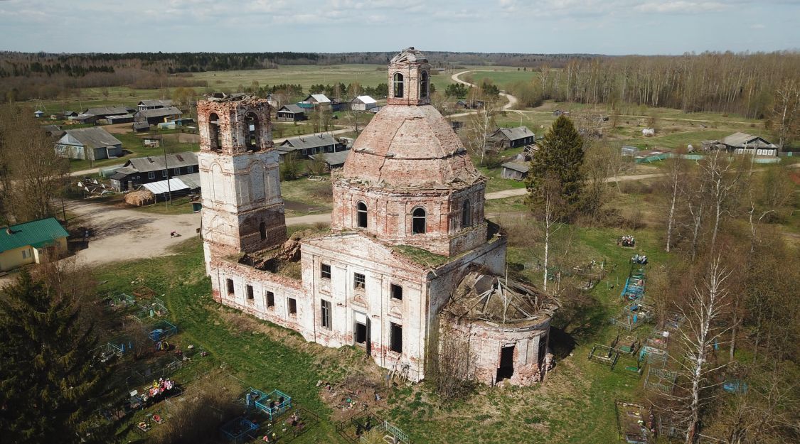 Церковь Воскресения Христова (старая), Рукино (Кирилловский район, Вологодская область). общий вид в ландшафте