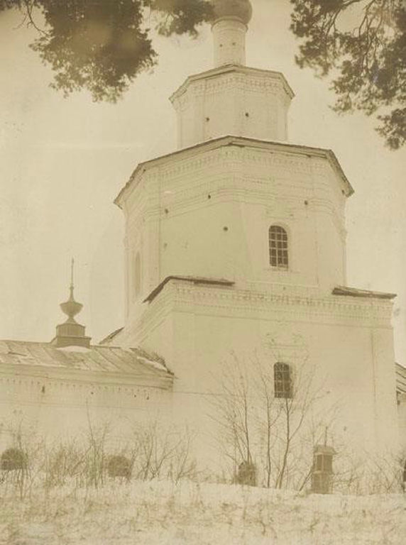 Церковь Покрова Пресвятой Богородицы, Бережцы, урочище (Гороховецкий район, Владимирская область). архивная фотография, Южный фасад основного объёма. Госкаталог №16717522, Федеральное государственное бюджетное учреждение культуры 