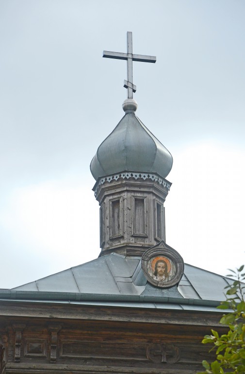 Церковь Покрова Пресвятой Богородицы, Тарасовка (Пушкинский район и гг. Ивантеевка, Королёв, Московская область). архитектурные детали