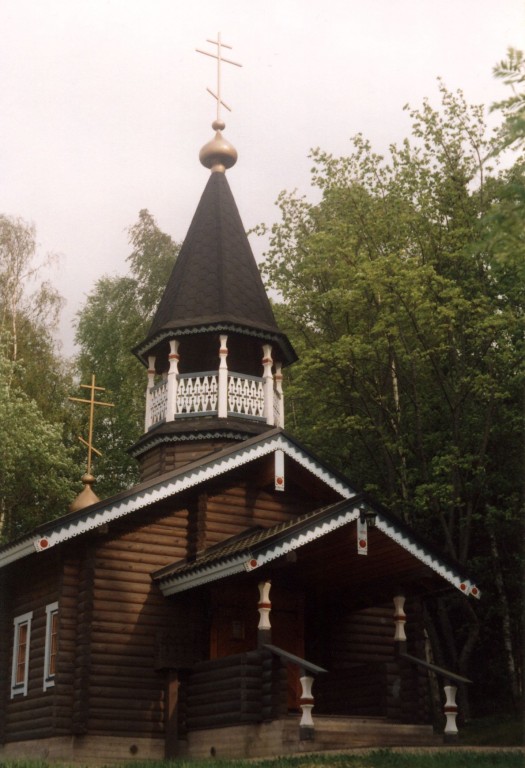 Часовня Креста Господня, Сало (Центральная Финляндия, Финляндия). фасады, Западный фасад