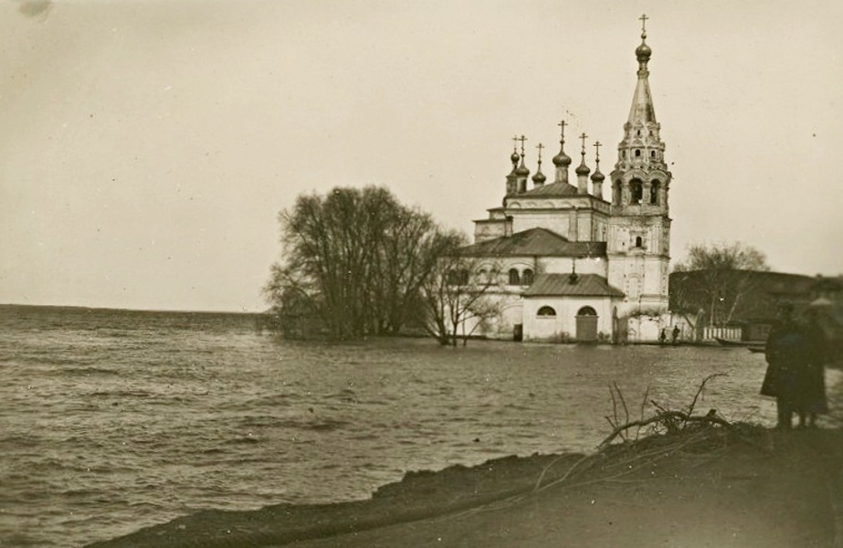 Церковь Троицы Живоначальной, Лысково (Лысковский район, Нижегородская область). архивная фотография, Фото 1926 г. (Малиновский Василий Иванович). Наводнение. ГКМФ. Нижегородский государственный историко-архитектурный музей-заповедник