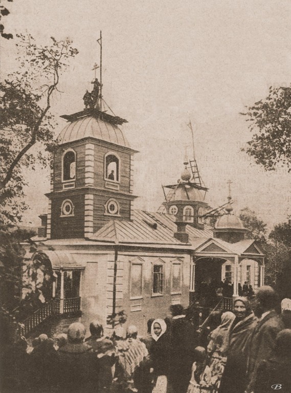 Вольск. Часовня Креста Господня. архивная фотография, Восстановление крестов на Львовской часовне 14 сентября 1912 года