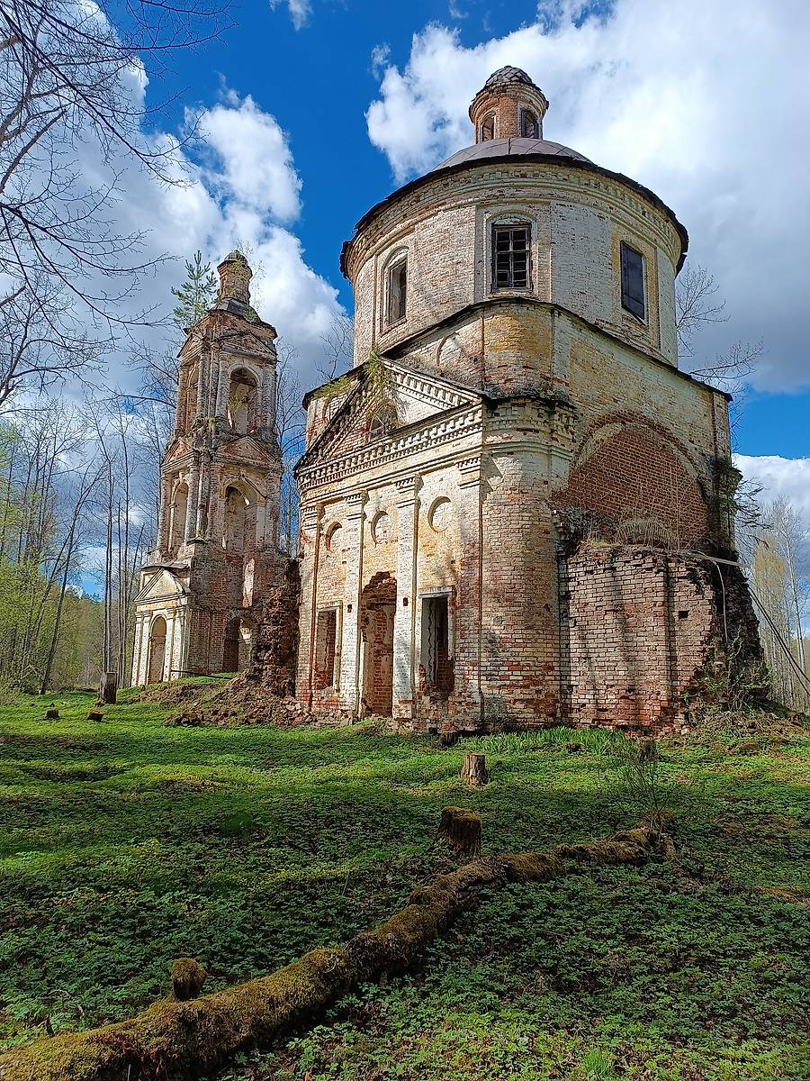 фасады. Церковь Троицы Живоначальной, Троица-Слобода, урочище (Чухломский район, Костромская область)