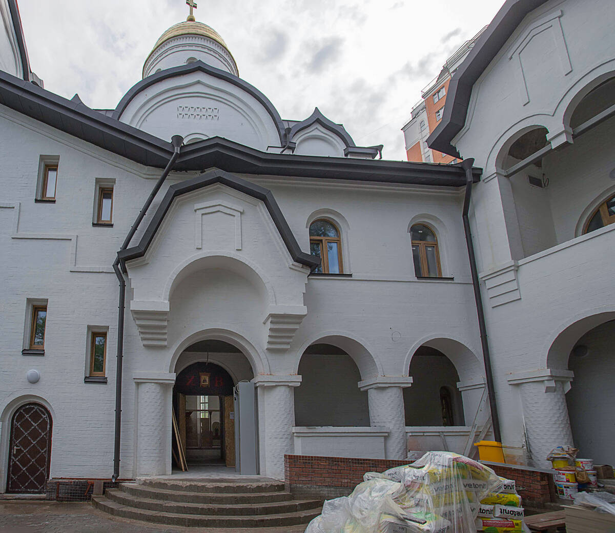 Церковь Ксении Петербургской в Бескудникове, Бескудниковский (Северный административный округ (САО), г. Москва). архитектурные детали