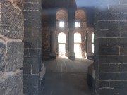 Церковь Георгия Победоносца, Центральный неф, вид через южное окно<br>, Диярбакыр, Диярбакыр, Турция