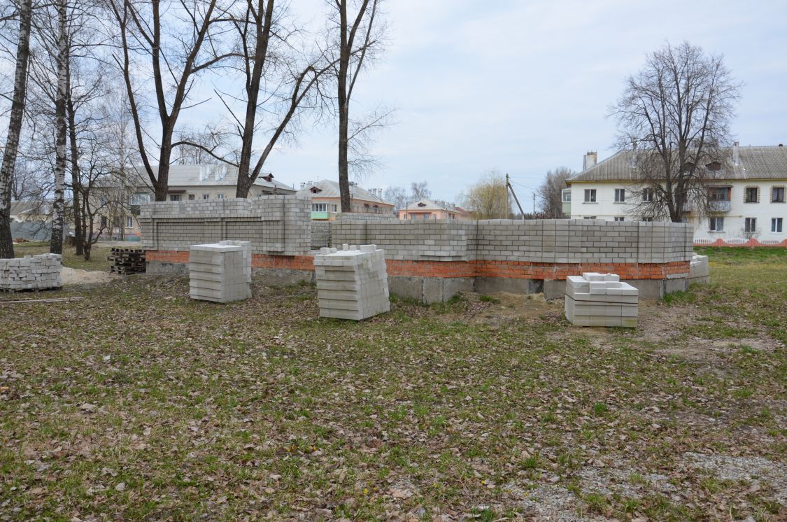 Церковь Тихвинской иконы Божией Матери (строящаяся), Теплое (Карачевский район, Брянская область). документальные фотографии