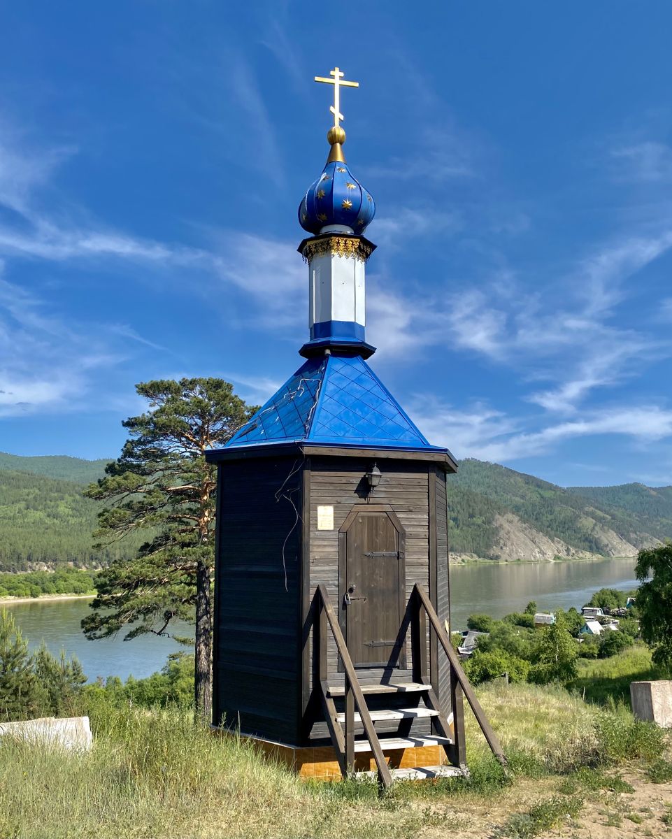 Часовня Серафима Саровского, Еловка (Прибайкальский район, Республика Бурятия). фасады, Вид на р. Селенга
