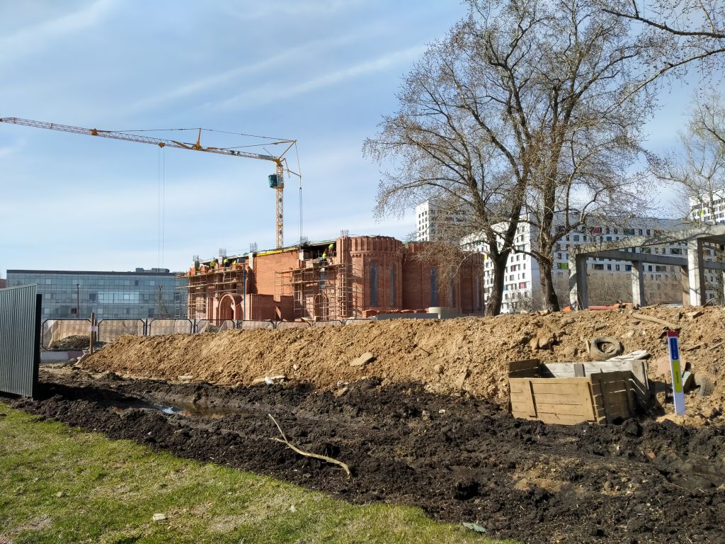 Церковь Успения Пресвятой Богородицы на Берёзовой аллее, Отрадное (Северо-Восточный административный округ (СВАО), г. Москва). документальные фотографии