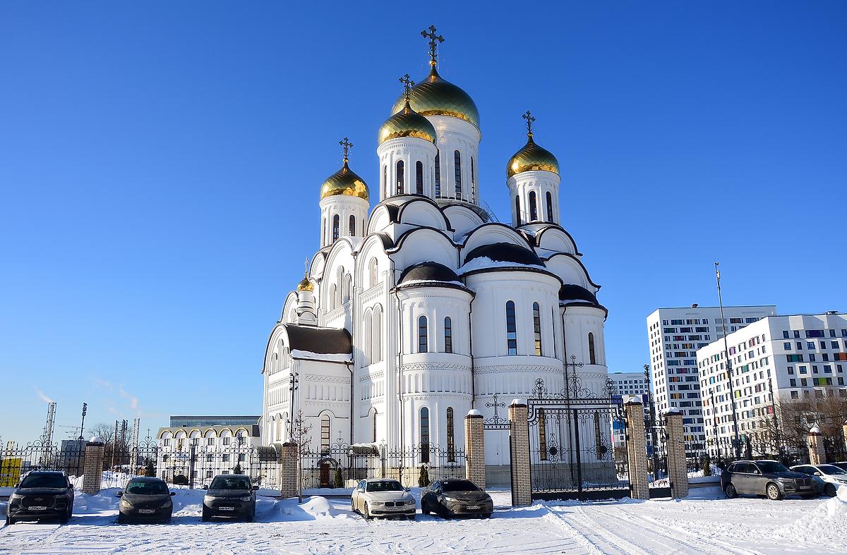 фасады. Церковь Успения Пресвятой Богородицы на Берёзовой аллее, Отрадное (Северо-Восточный административный округ (СВАО), г. Москва)