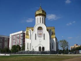 Москва. Церковь Владимира равноапостольного в Крылатском (строящаяся)