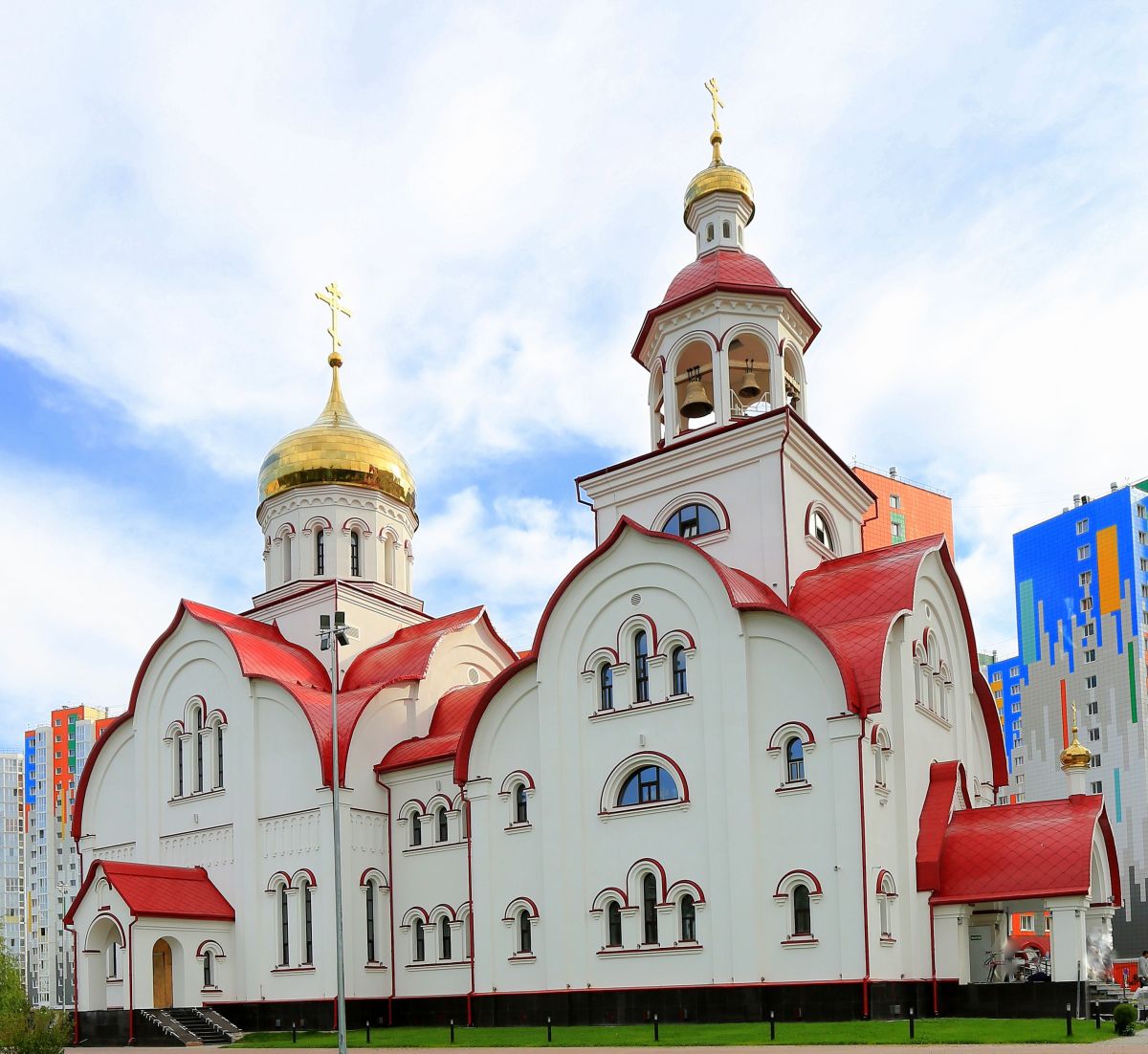 Церковь Георгия Победоносца, Голубое (Солнечногорский городской округ, Московская область). фасады
