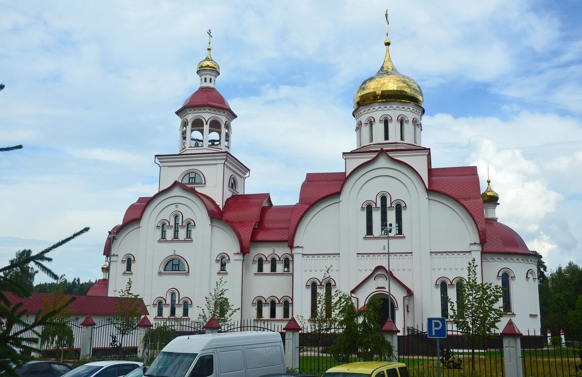 Церковь Георгия Победоносца, Голубое (Солнечногорский городской округ, Московская область). фасады