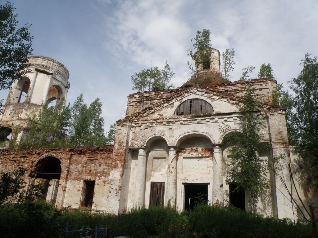 Церковь Благовещения Пресвятой Богородицы, Лисино (Харовский район, Вологодская область). фасады