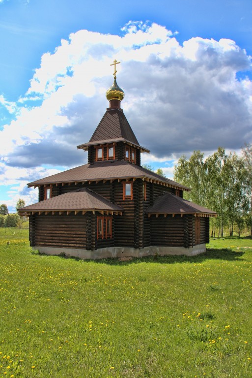 Церковь Серафима Саровского, Летнево (Лысковский район, Нижегородская область). фасады