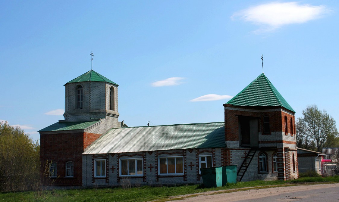 Церковь Димитрия Солунского (новая), Урицкое (Тербунский район, Липецкая область). фасады