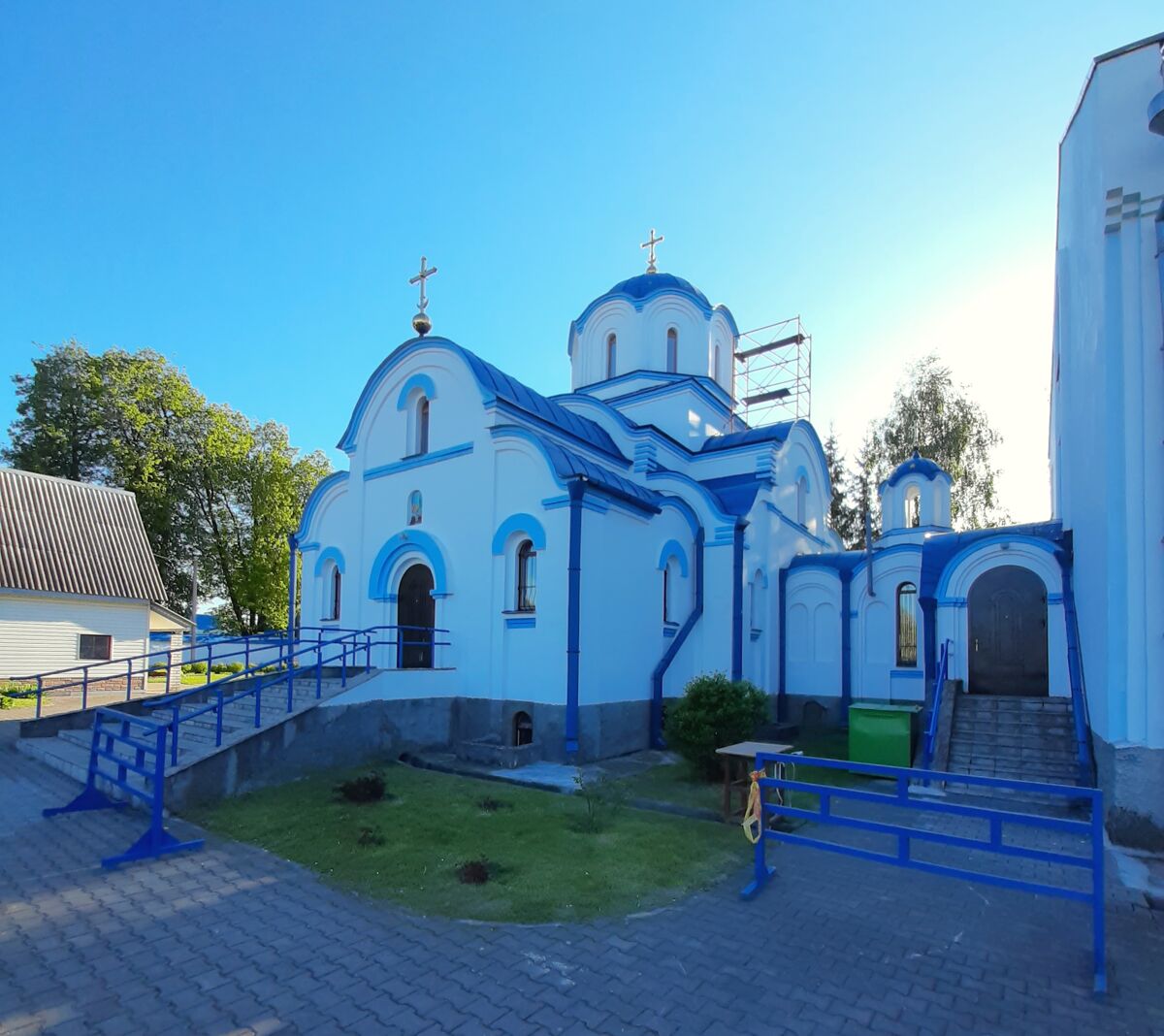 Орша. Успенский монастырь. Церковь Успения Пресвятой Богородицы. фасады