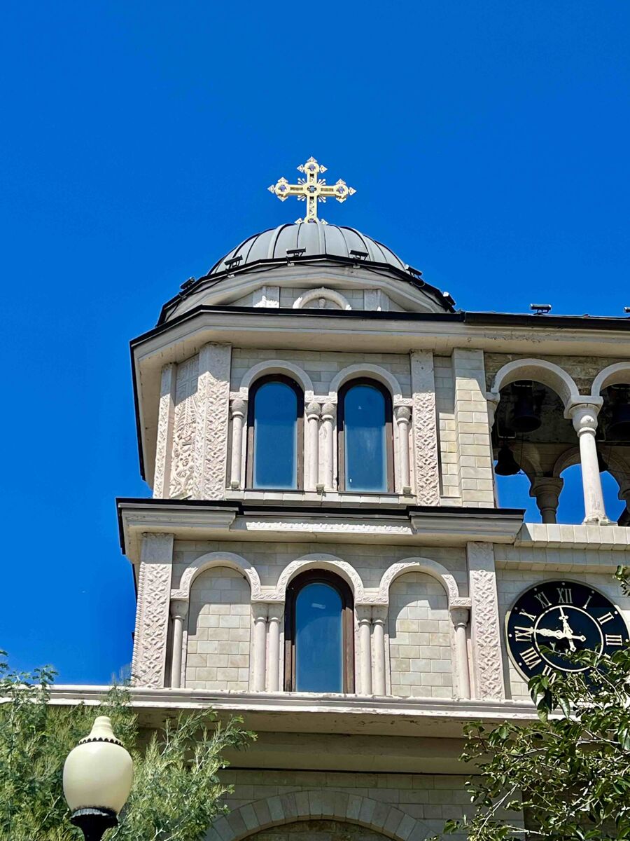 Церковь Благовещения Пресвятой Богородицы, Сириус (Сочи, город, Краснодарский край). архитектурные детали