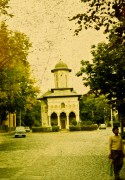 Церковь Елевферия и Георгия Победоносца, Фото 1987 г. из приходского архива<br>, Бухарест, Сектор 5, Бухарест, Румыния