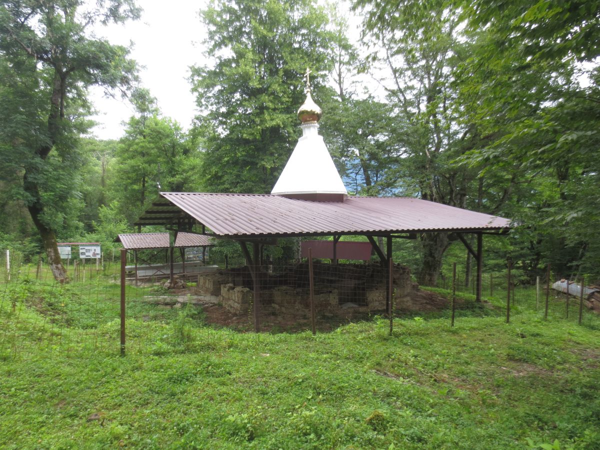 Церковь Константина и Елены, Лесное (Сочи, город, Краснодарский край). фасады