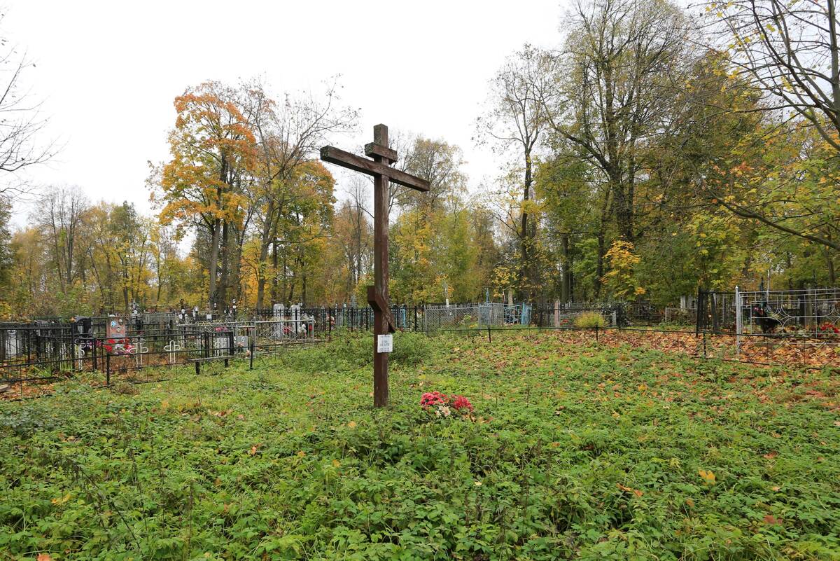 Церковь Всех Святых, Богородск (Богородский район, Нижегородская область). дополнительная информация, Поклонный крест на месте храма