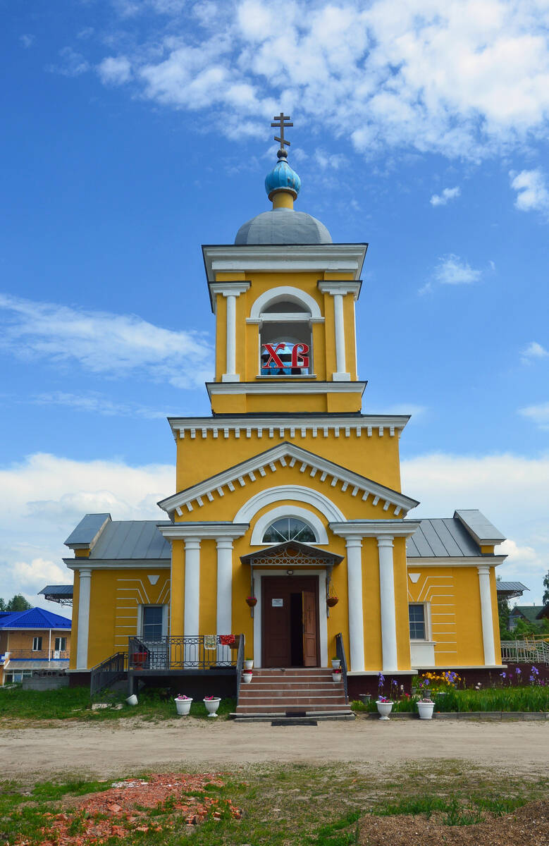 Церковь Троицы Живоначальной (новая), Пирочи (Коломенский городской округ, Московская область). фасады