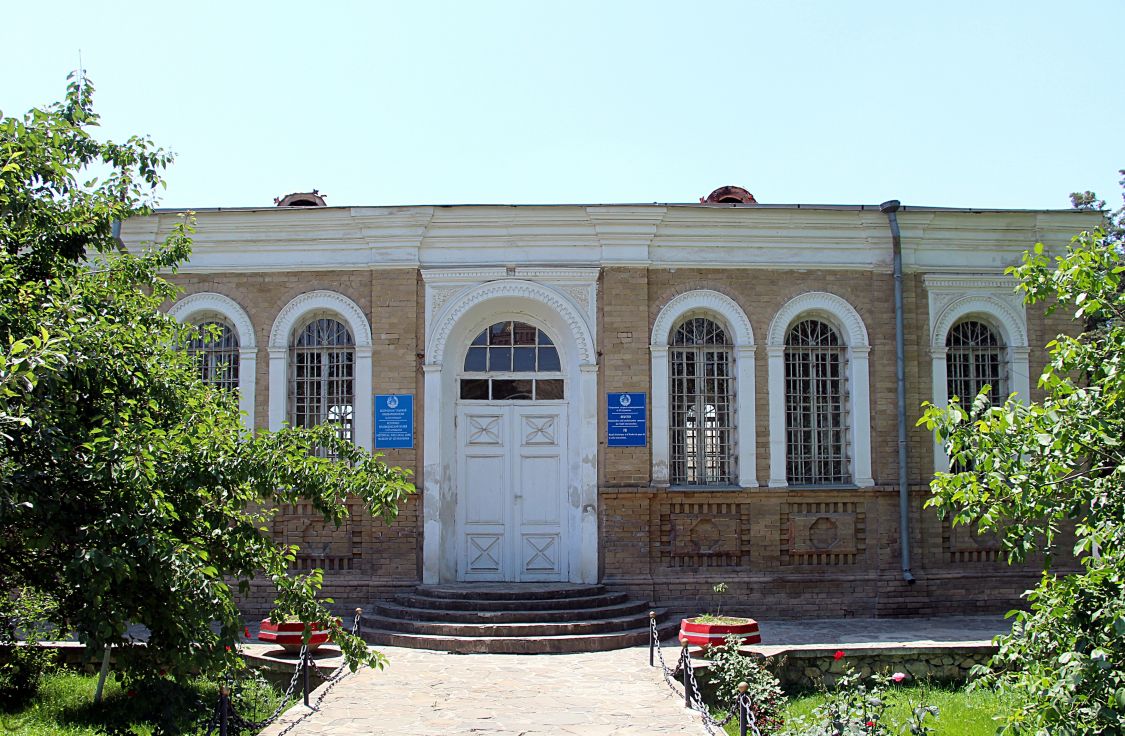 Церковь Николая Чудотворца (новая), Истаравшан (Ура-Тюбе) (Таджикистан, Прочие страны). фасады