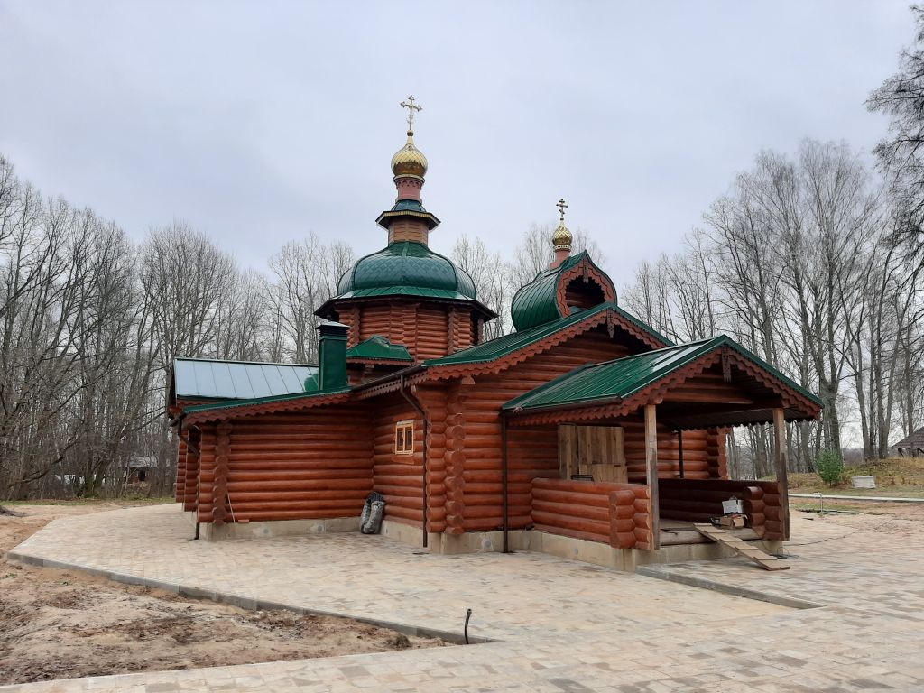 Новоордынская Поречская Богородице-Рождественская пустынь. Церковь Рождества Пресвятой Богородицы, Бакланово (Демидовский район, Смоленская область). фасады