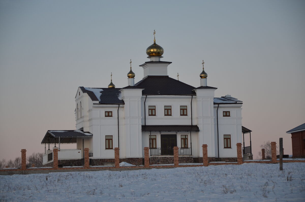Церковь Михаила Архангела, Баяндай (Баяндаевский район, Иркутская область). фасады