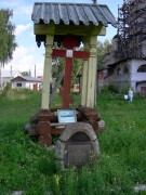 Церковь Петра и Павла, Крест на месте, где была снесённая церковь<br>, Красное-на-Волге, Красносельский район, Костромская область