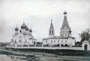 Храмовый комплекс. Церкви Богоявления Господня и Петра и Павла, Фотоснимок с дореволюционной фотографии. С сайта: bibl-kostroma/Храмы Костромской епархии<br>, Красное-на-Волге, Красносельский район, Костромская область