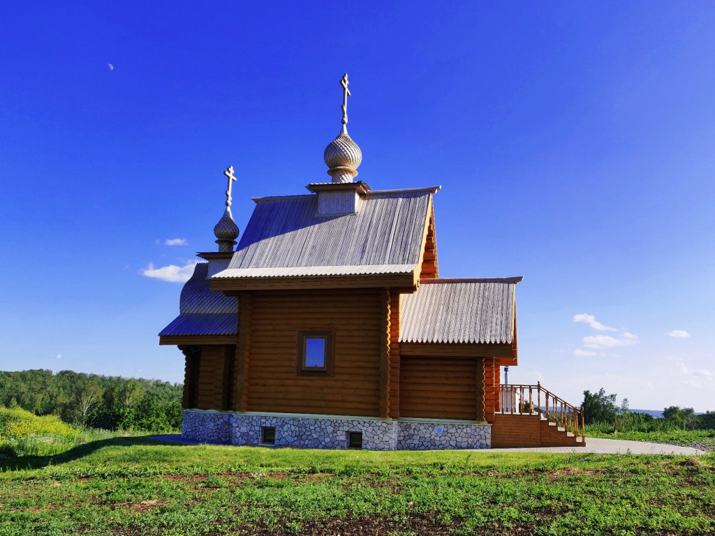 Церковь Михаила Архангела, Зелёная Роща (Бугульминский район, Республика Татарстан). фасады
