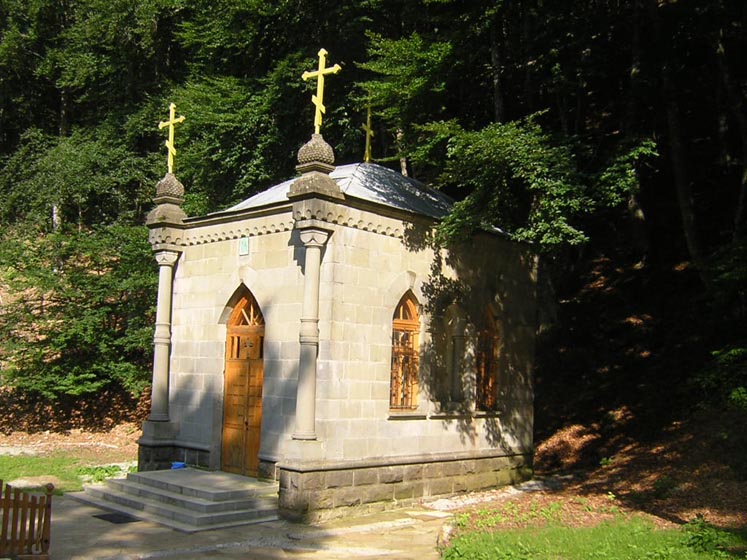 Космо-Дамианский Алуштинский мужской монастырь. Часовня, Алушта, Заповедник (Алушта, город, Республика Крым). фасады