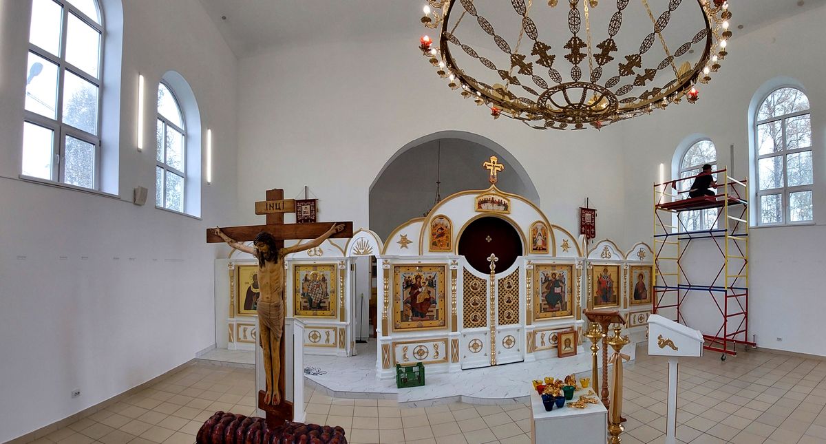 Церковь Спиридона Тримифунтского, Борисова Грива (Всеволожский район, Ленинградская область). интерьер и убранство
