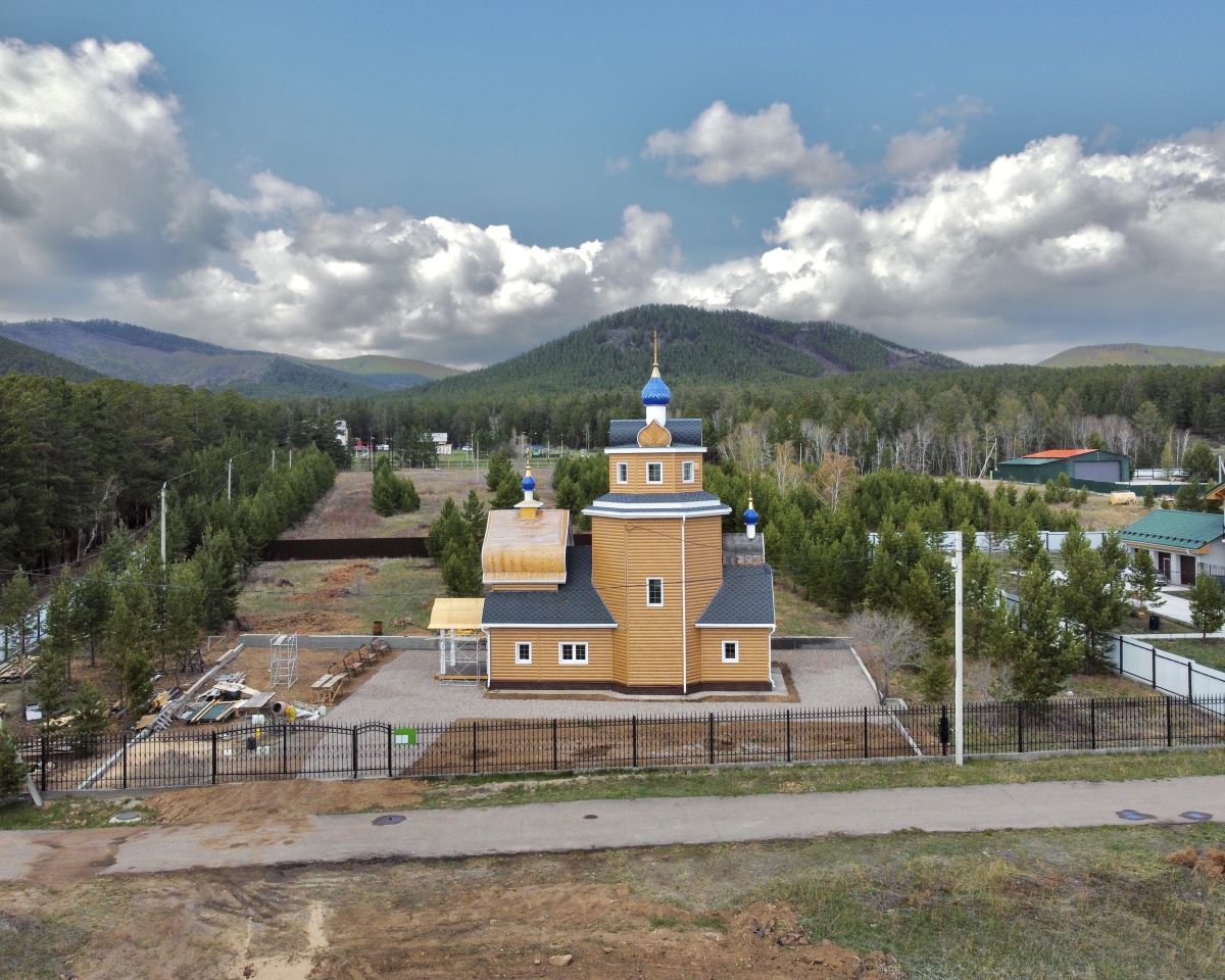 Церковь Сергия Радонежского, Верхняя Берёзовка (Улан-Удэ, город, Республика Бурятия). общий вид в ландшафте, Вид с юга