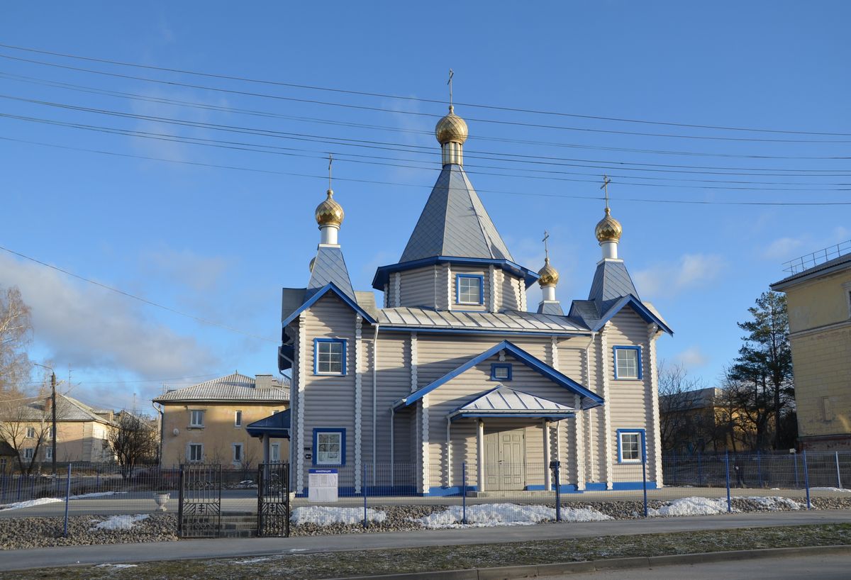 Южный фасад, фасады. Церковь Рождества Пресвятой Богородицы, Фокино (Фокино, город, Брянская область)