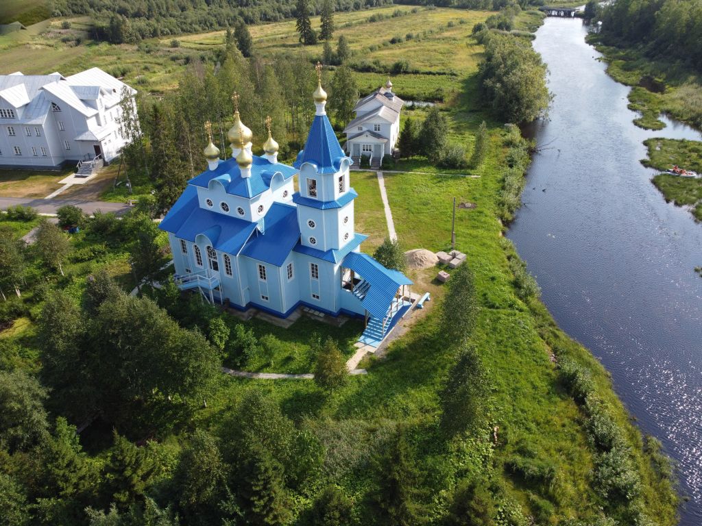 Церковь Покрова Пресвятой Богородицы, Радово, урочище (Приморский район, Архангельская область). общий вид в ландшафте