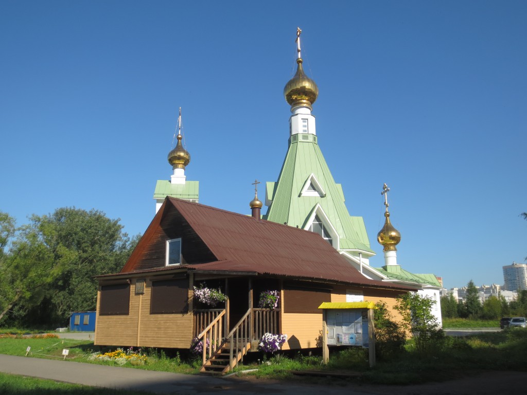 Церковь Покрова Пресвятой Богородицы, Красносельский район (Санкт-Петербург, г. Санкт-Петербург). фасады