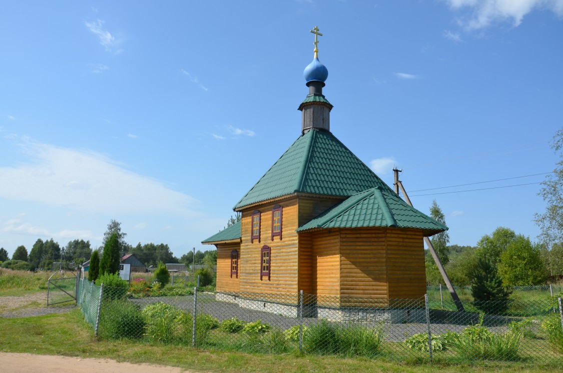 Васильевское. Церковь Покрова Пресвятой Богородицы. фасады